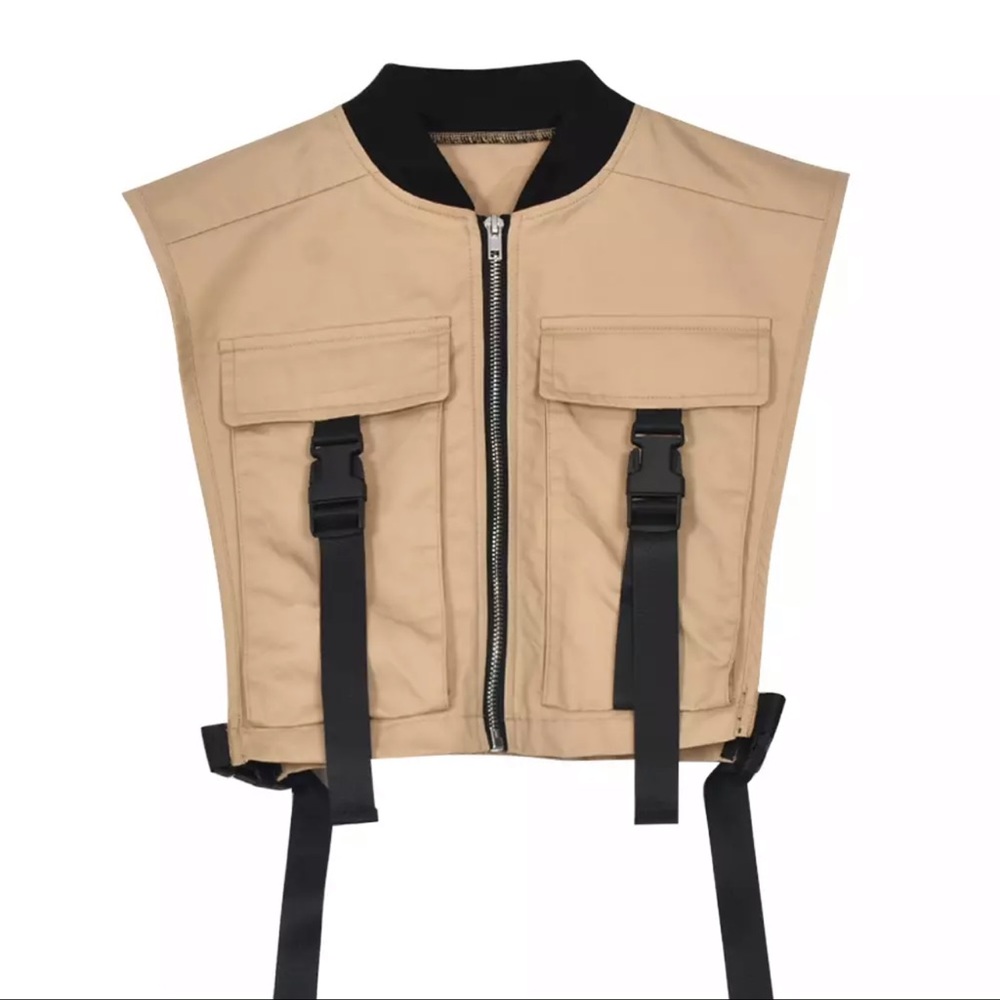 That Girl Utility Vest 🤩 - Picture 7 of 11